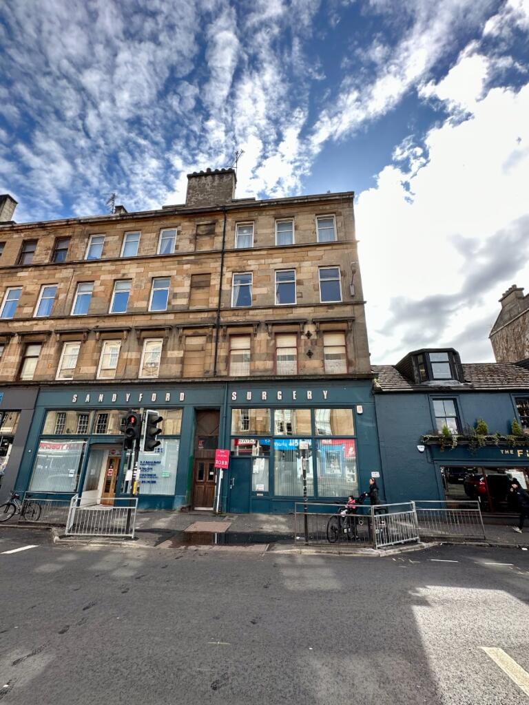3 bedroom flat for rent
