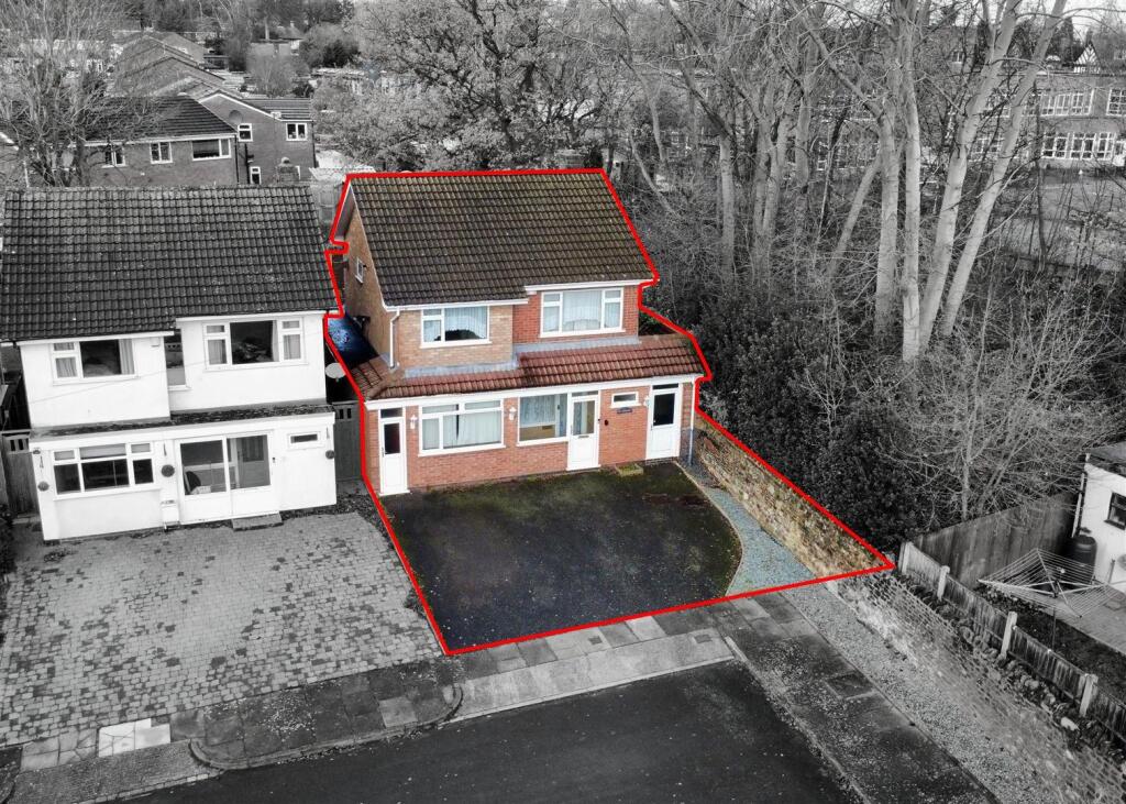 Main image of property: Woodway, Birmingham