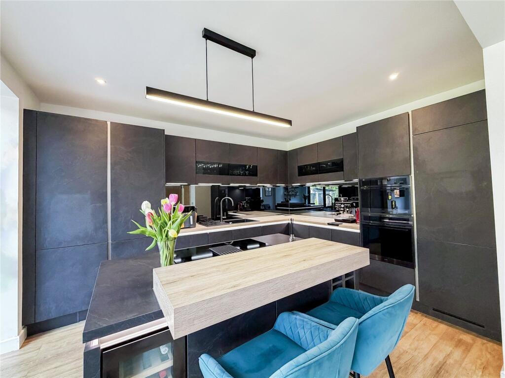 Parkville Road, Didsbury, M20 - View 5