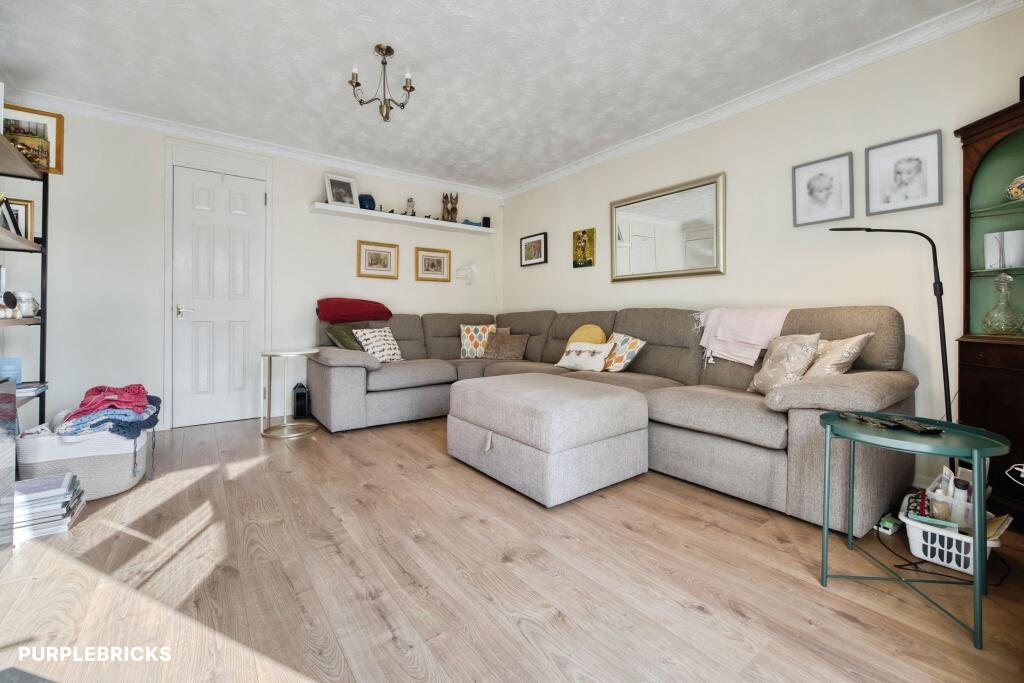 House in Erskine, North Barr - More