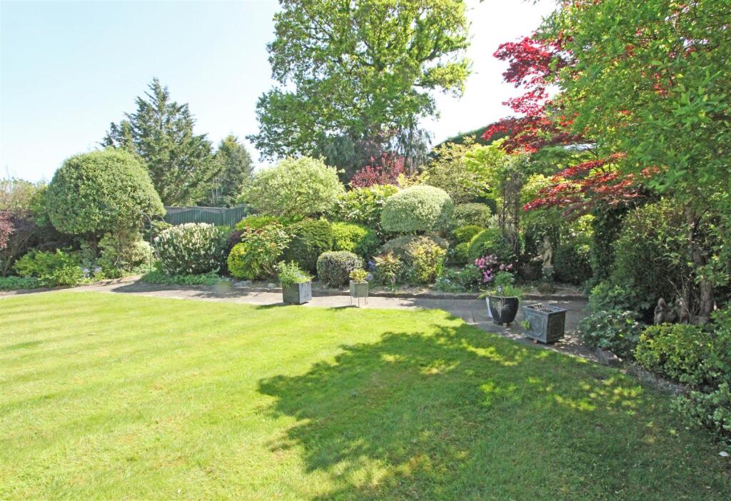 Additional image 28 of Brookmans Avenue, Brookmans Park