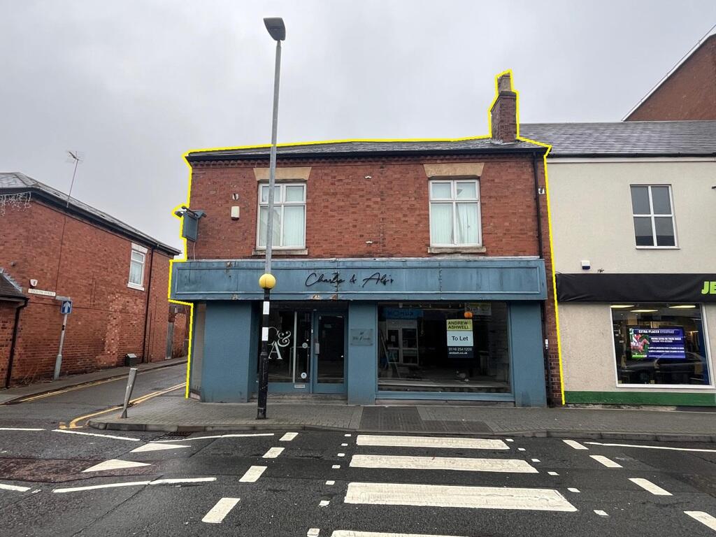 Main image of property: 45 The Parade, Oadby, Leicester, LE2 5BB