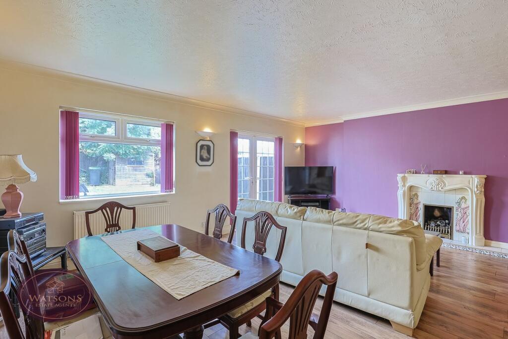 House in Broxtowe, Nuthall - View 4