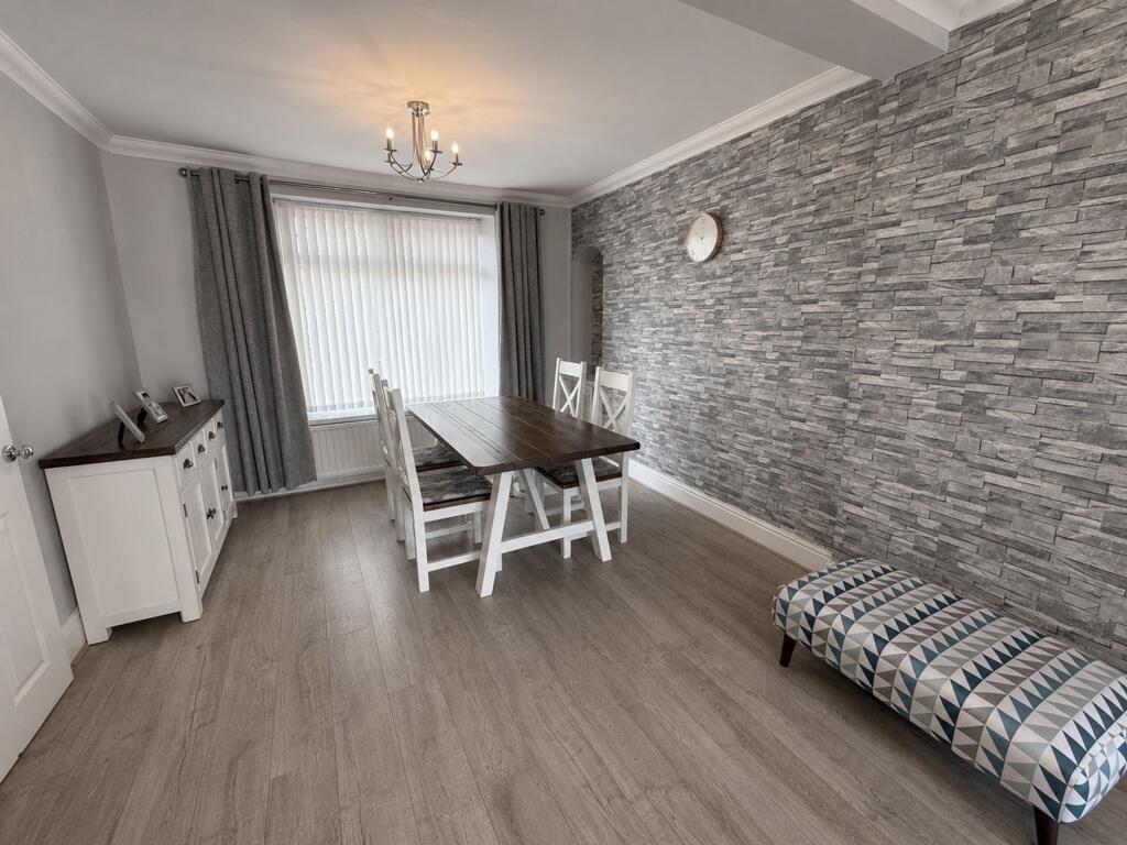 House in Maesycwmmer, Caerphilly - View 4