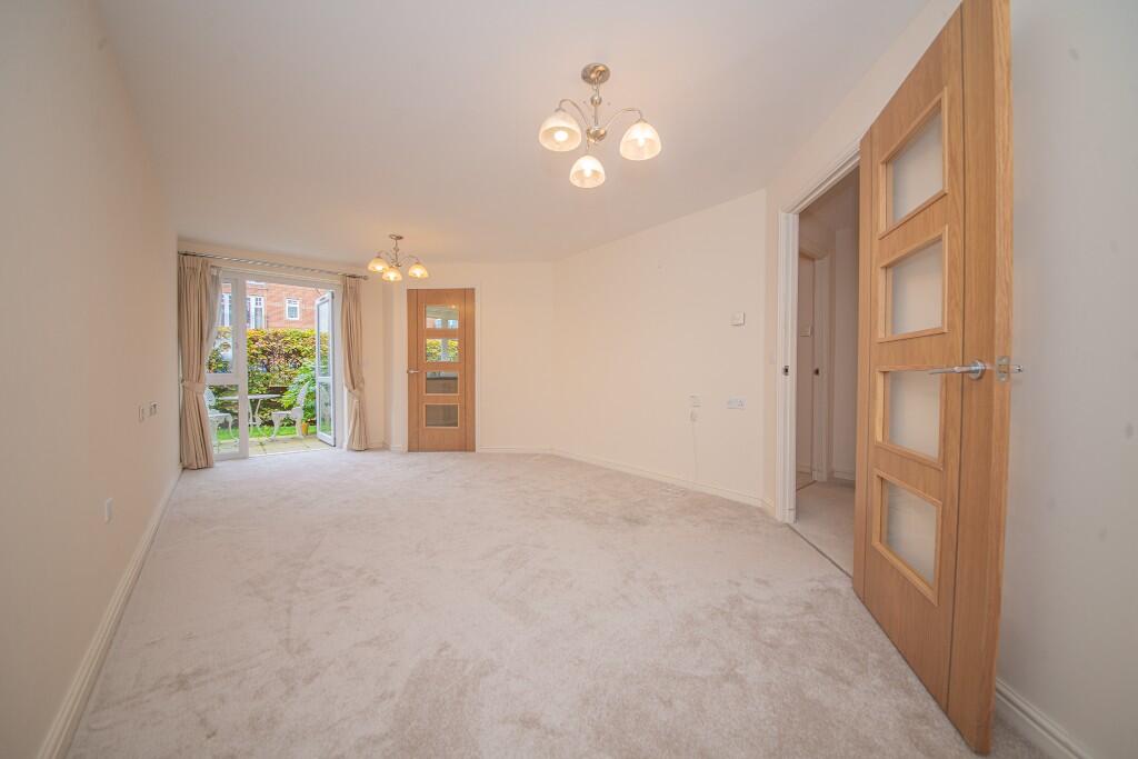 Sopwith Road, Eastleigh, SO50 photo 2