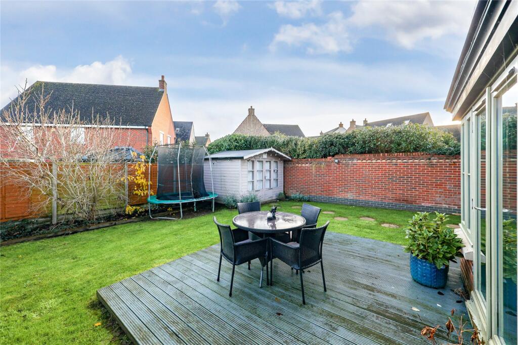 Kerrison Close, Lidlington, Bedfordshire, MK43 photo 4