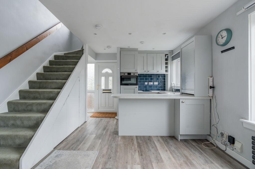 House in Edinburgh, Howden Hall, Liberton and District - View 4