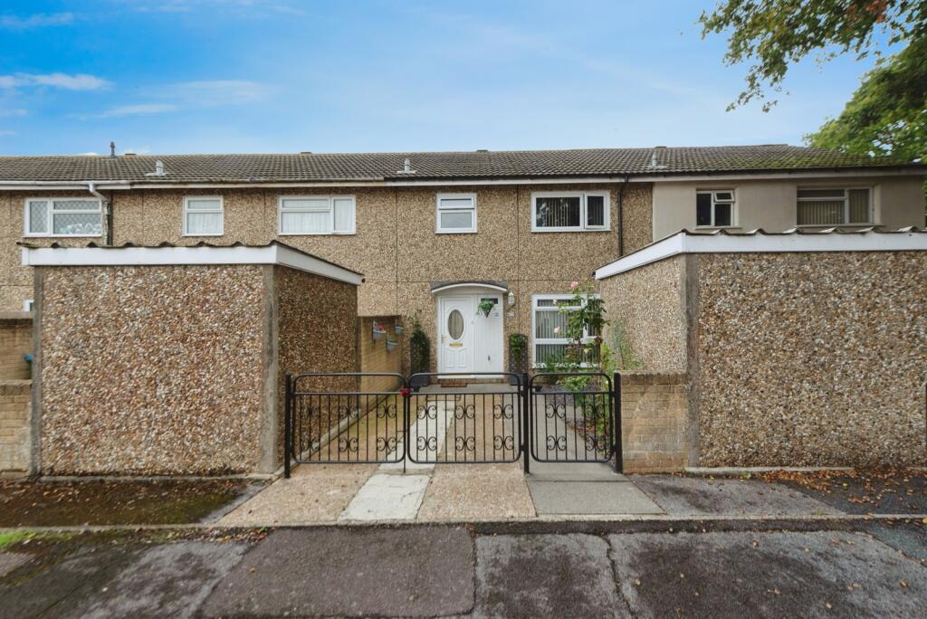 Main image of property: Deeping Close, Southampton, Hampshire, SO19