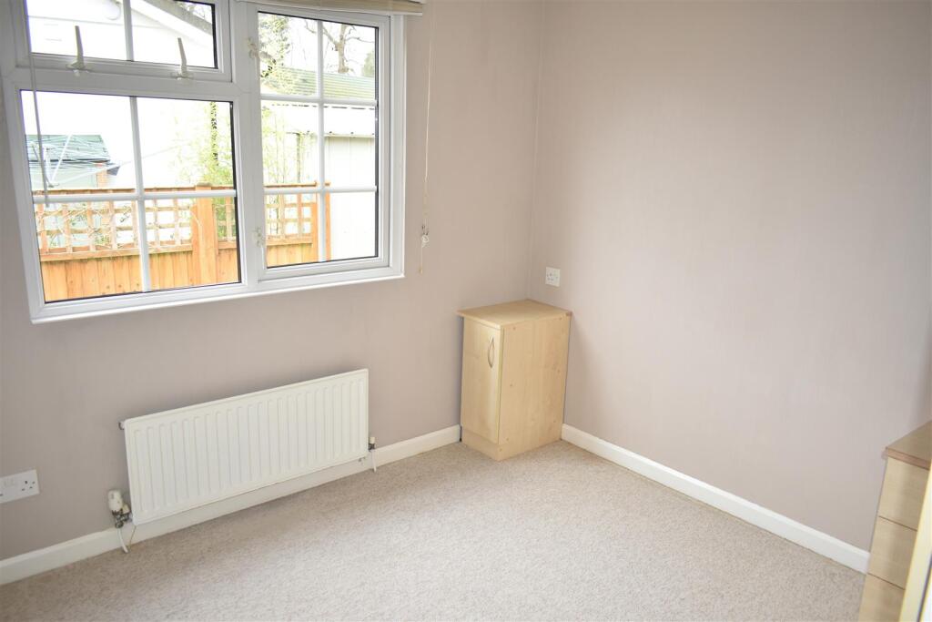 House in Coalpit Heath - View 5