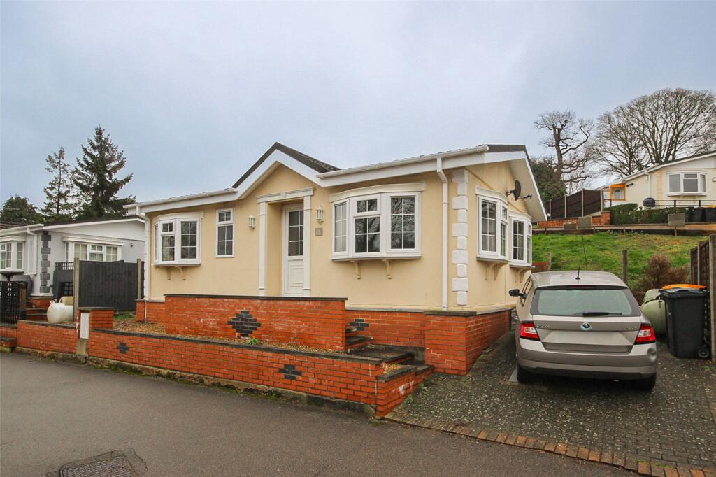 Main image of property: Hawthorne Terrace, Brookside Mobile Home Park, Bromham, Bedford, MK43