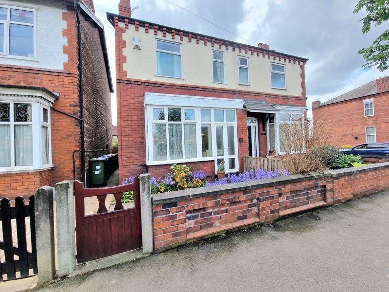 3-bed semi-detached on Osborne Street, Bredbury , £229,950