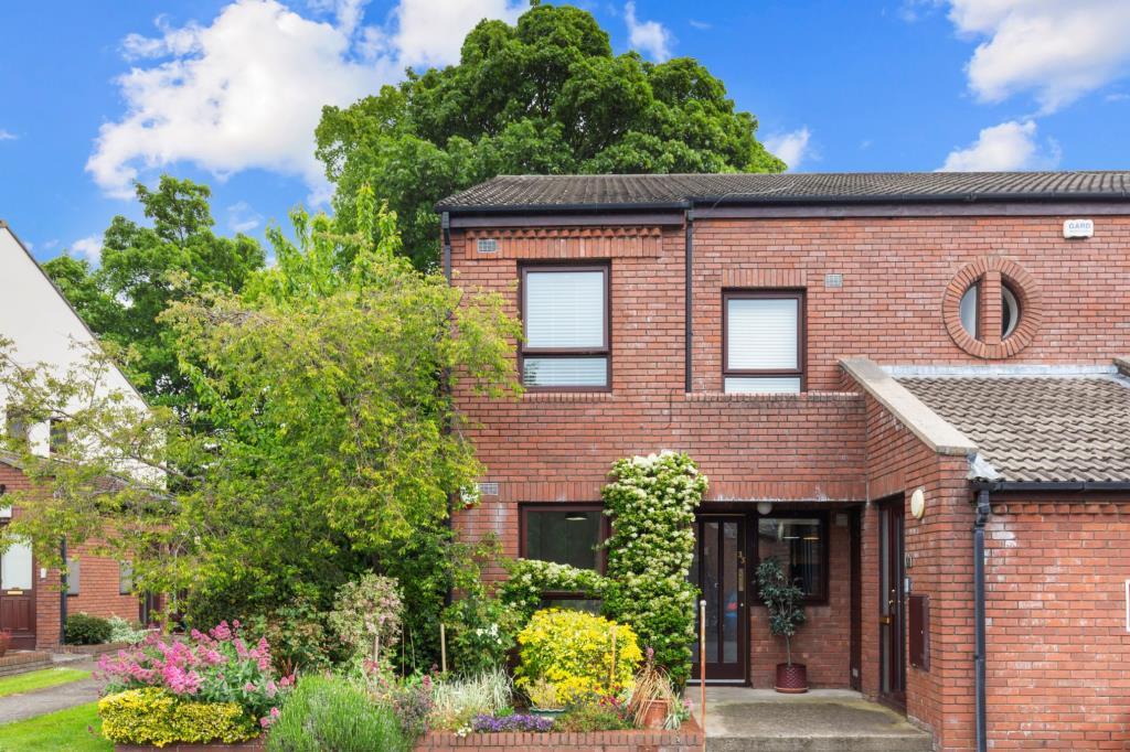 Main image of property: 33 Cremorne, Terenure, Dublin 6, D06 C8W5
