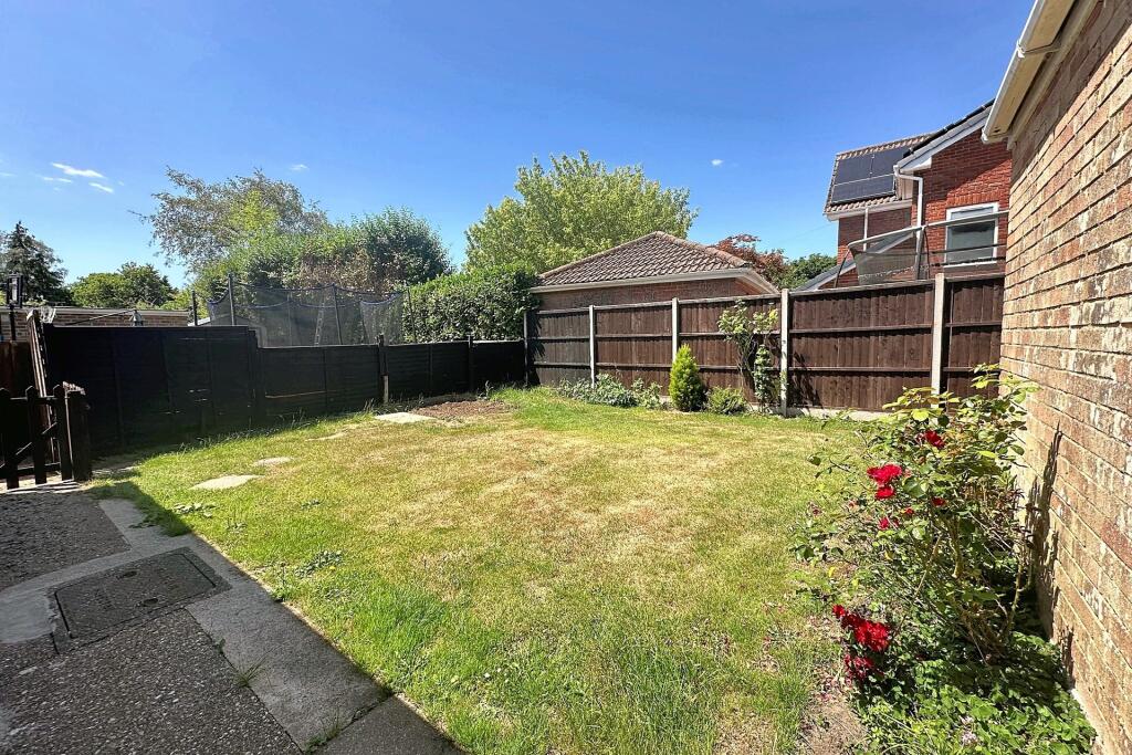 Verwood photo 2
