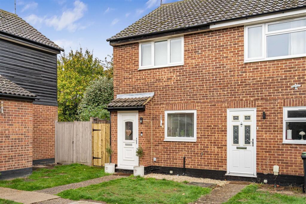 2-bed terraced on De Mandeville Road, Elsenham, Bishop's Stortford, £350,000