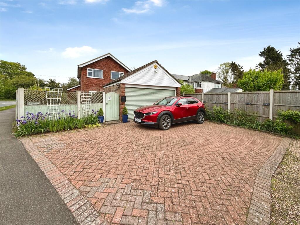 Main image of property: Roselea Avenue, Welton, Lincoln, Lincolnshire, LN2