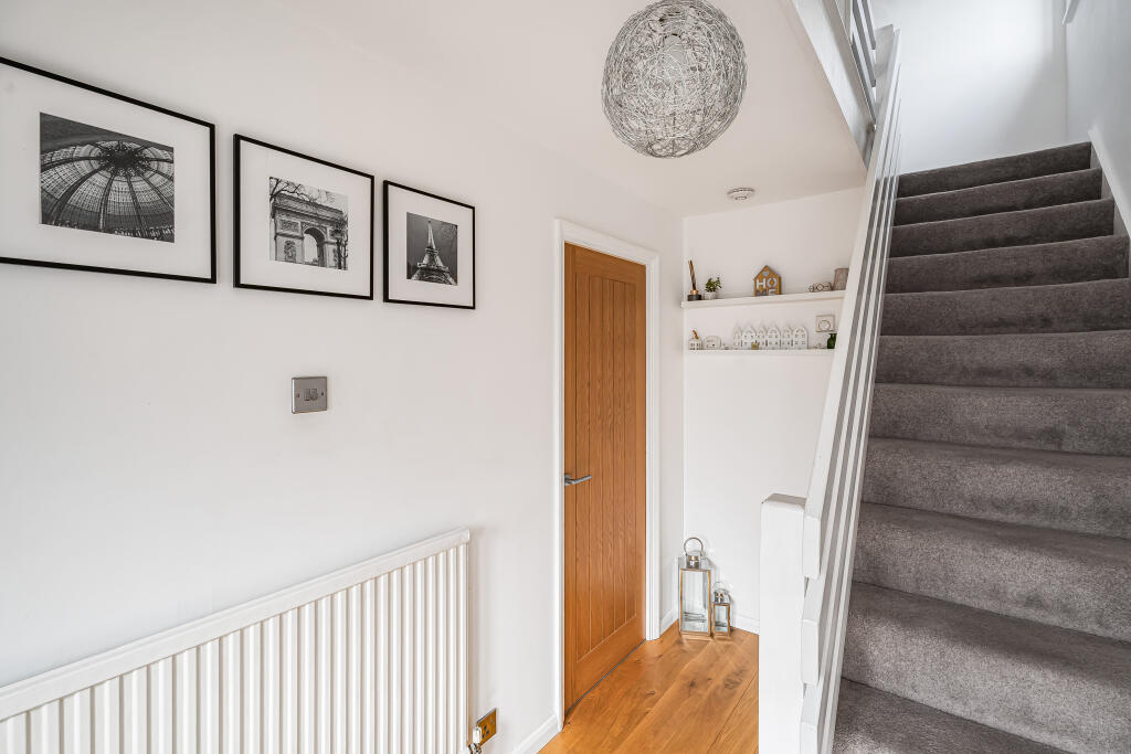 House in Stevenage - View 5