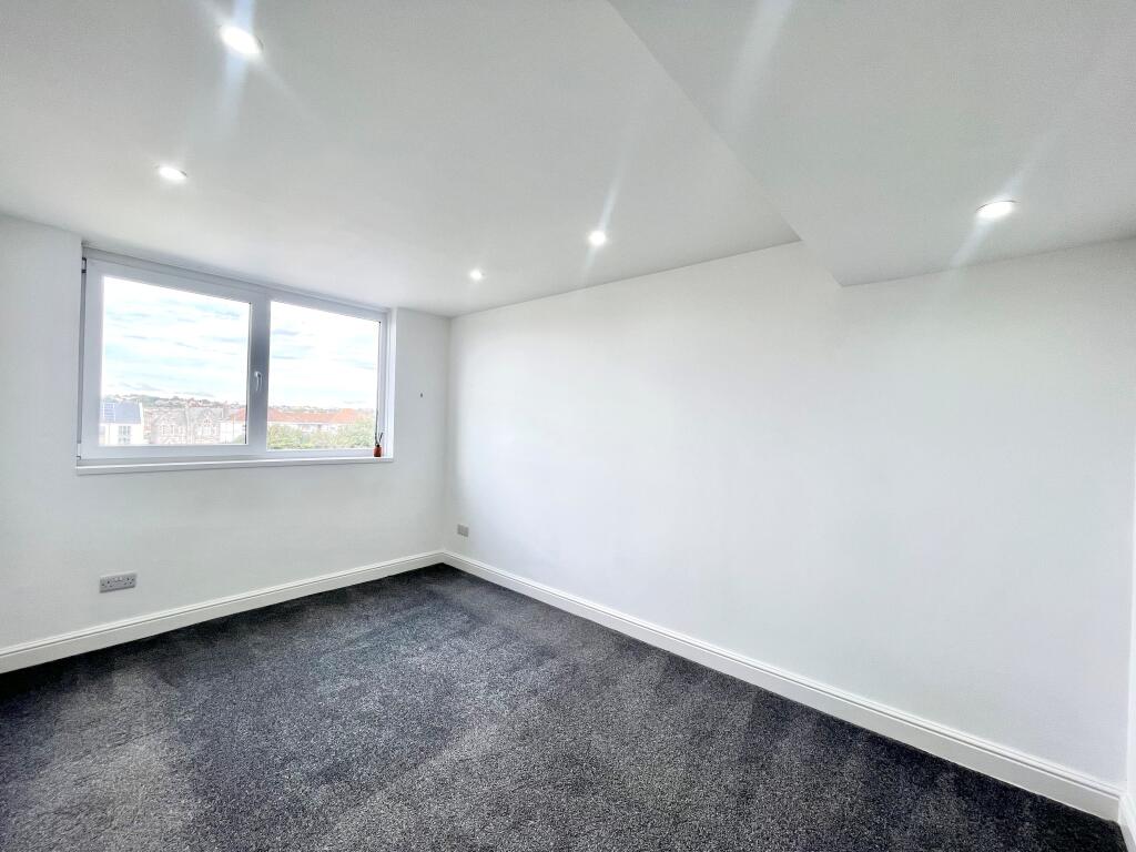Apartment in Plymouth - View 5