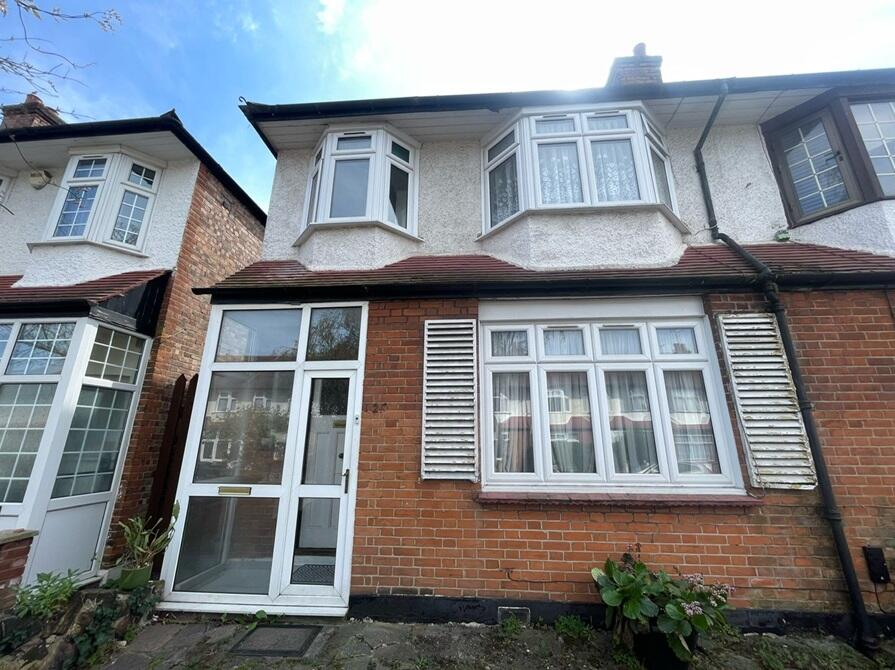 Main image of property: Arcadian Gardens, London, N22