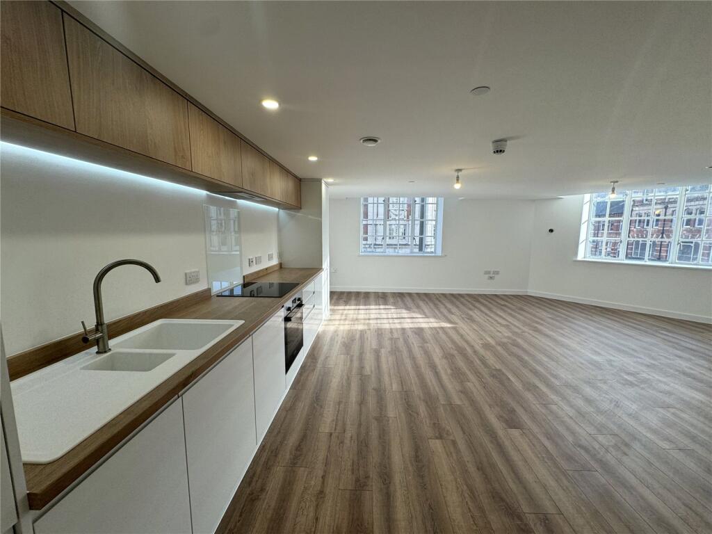 Main image of property: 102 The Bank, The Headrow, Leeds, West Yorkshire, LS1