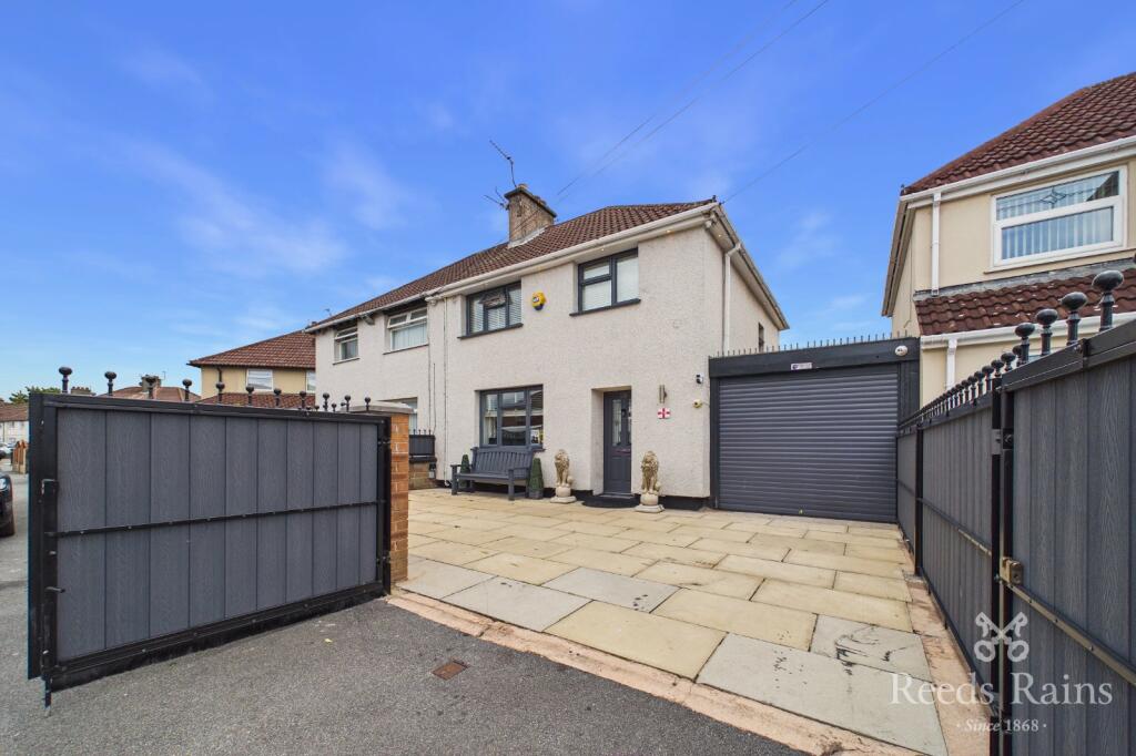 Main image of property: Scarisbrick Drive, Liverpool, L11