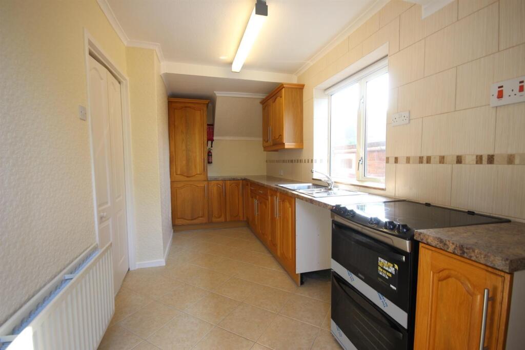 House in Durham - View 3