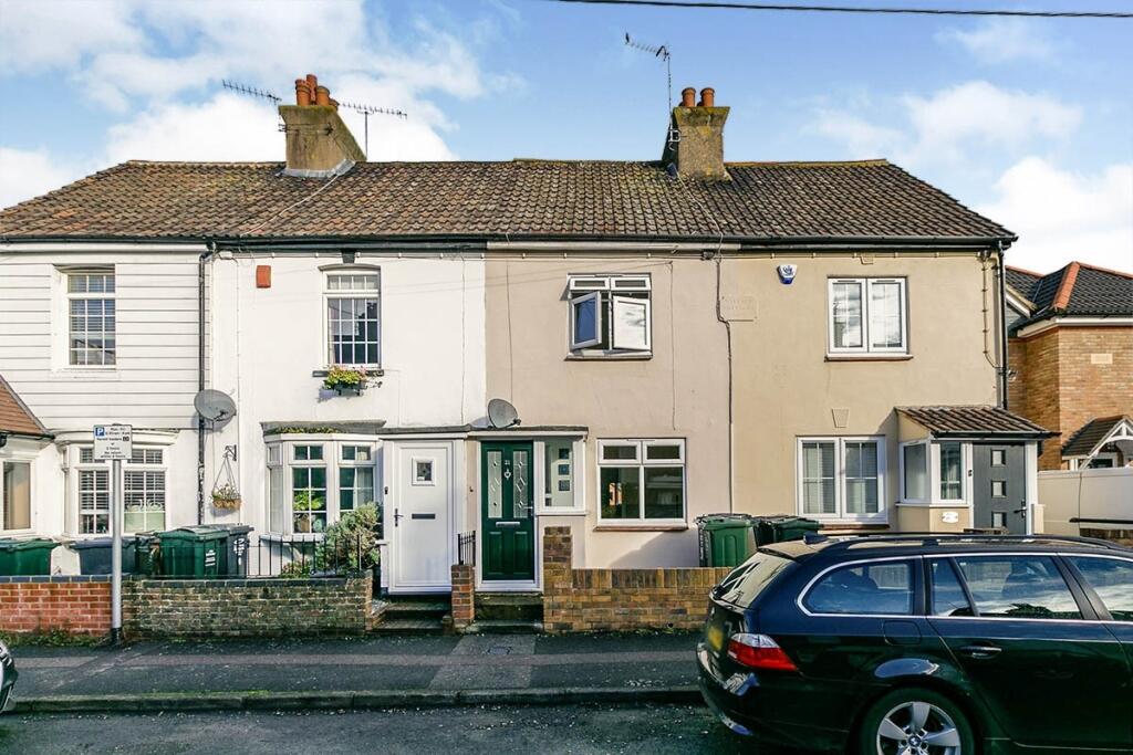 Main image of property: Essex Road, Longfield, Kent, DA3