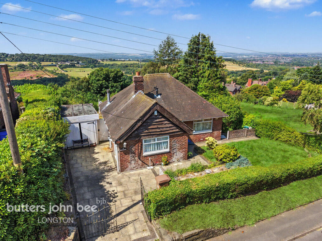 House in Stoke-on-Trent - View 2