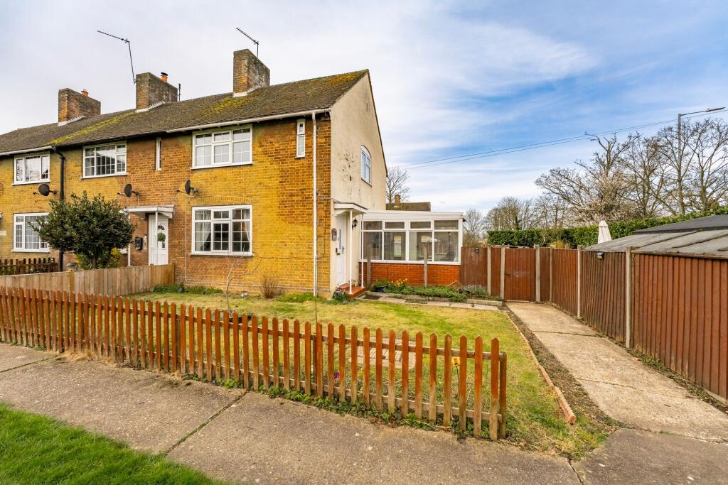 2-bed terraced on Halton Road, Watton, £180,000