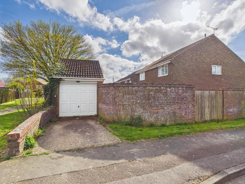 House in Ashford, Willesborough Lees - View 2