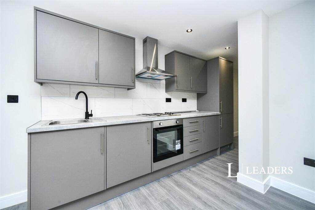 Apartment in Brighton - View 5
