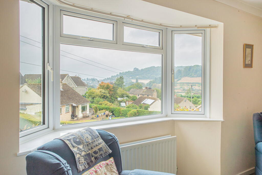 House in Gloucester - View 3