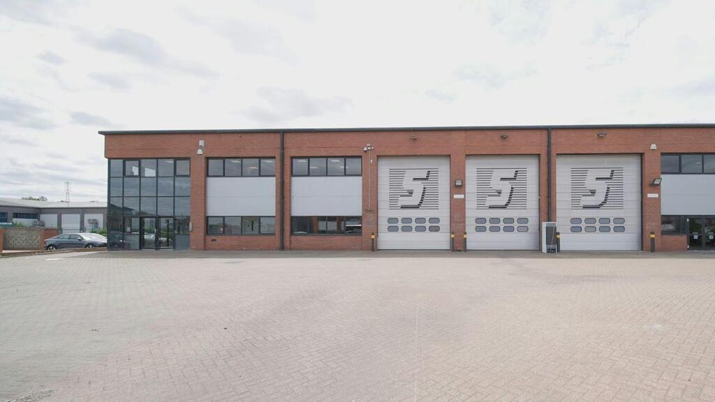 Gateway 25 external.JPG