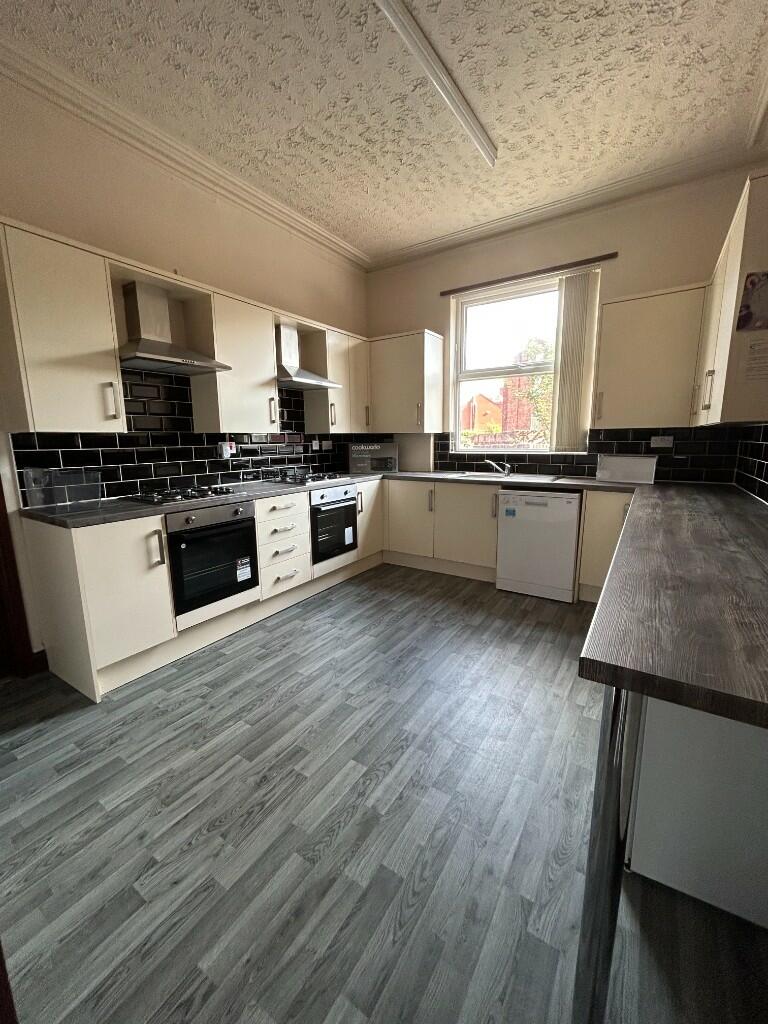 Main image of property: Richmond Grove, Manchester, Greater Manchester, M13