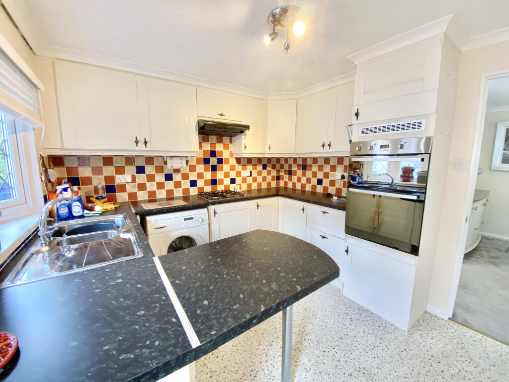 House in New Forest, Old Milton, New Milton - View 5