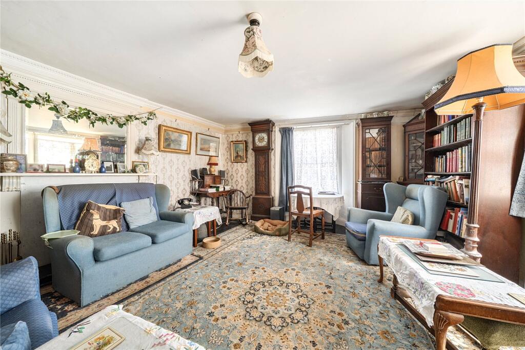 House in Exeter - View 4
