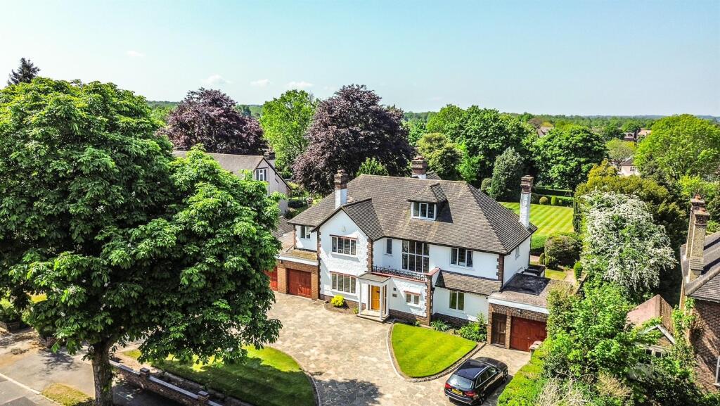Main image of property: Shirley Avenue, South Cheam