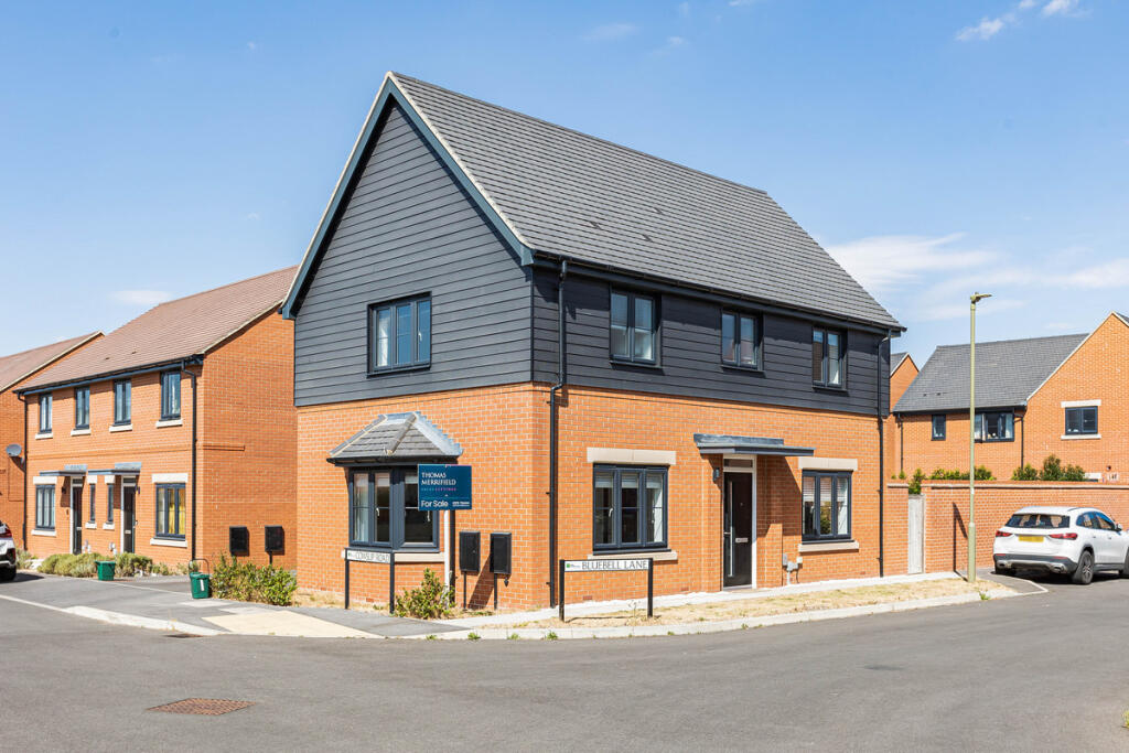 Main image of property: Bluebell Lane, Wantage, OX12
