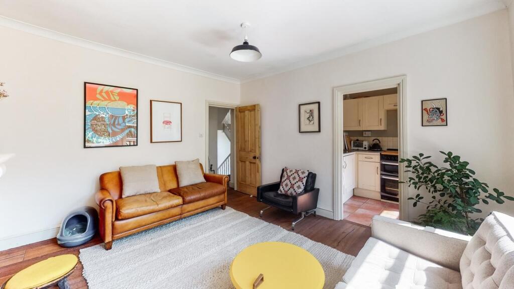 Apartment in London - View 5