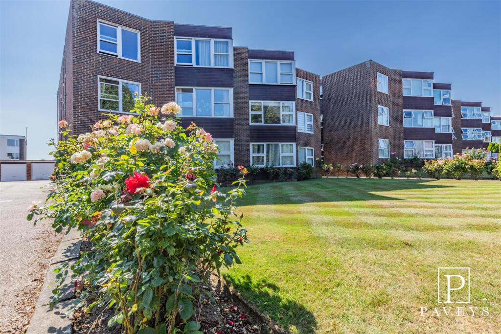 Main image of property: The Crescent, Frinton-On-Sea