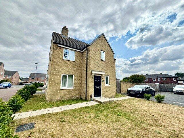 Main image of property: Blencartha Crescent, Leeds, West Yorkshire, LS9