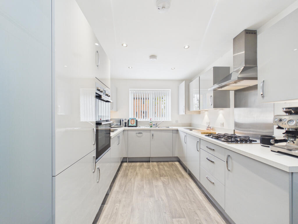 House in Hull, Kingston upon Hull - View 5