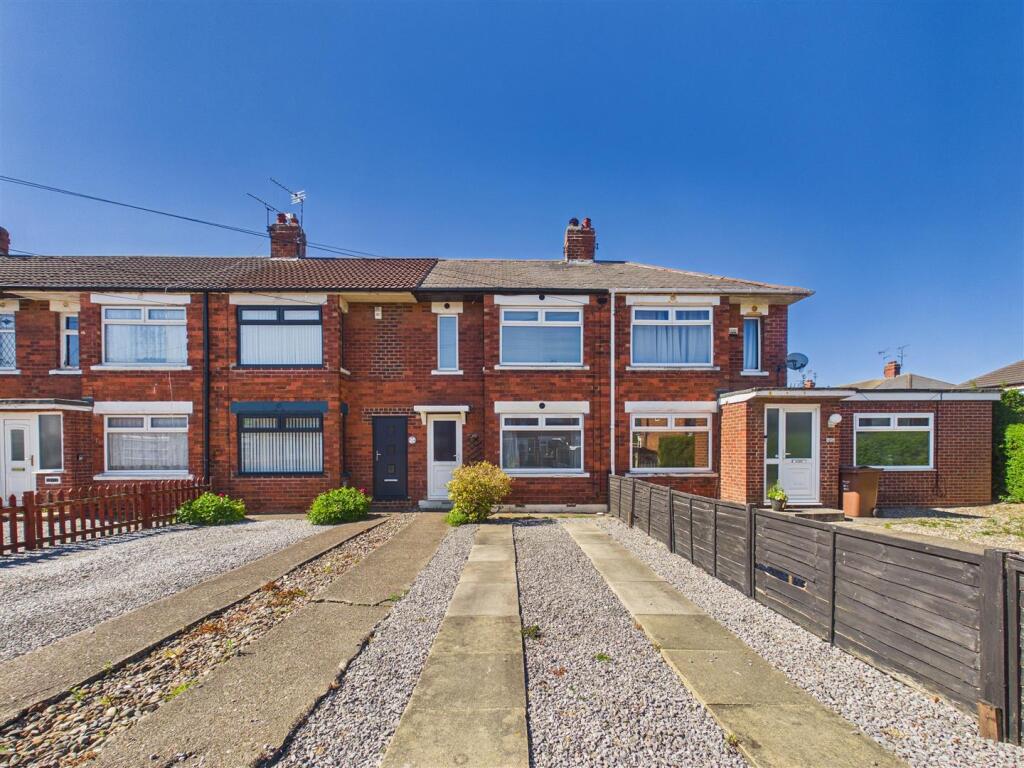 Main image of property: Bristol Road, Hull