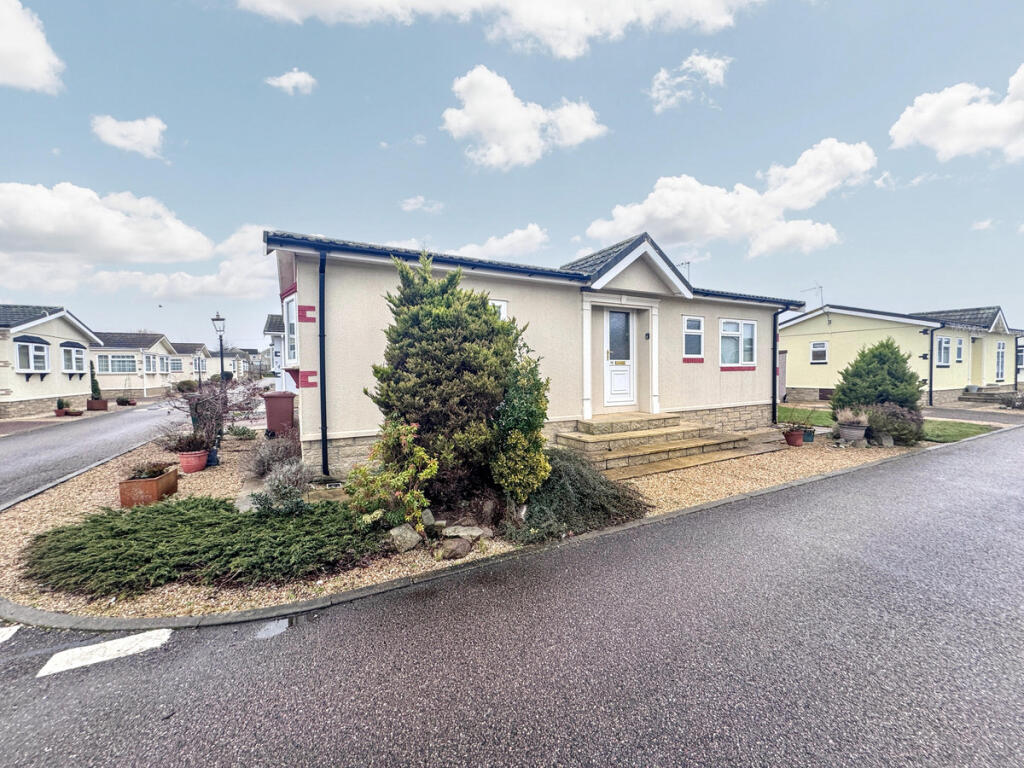 75 Ashgrove Park, Elgin IV30 1UT photo 2