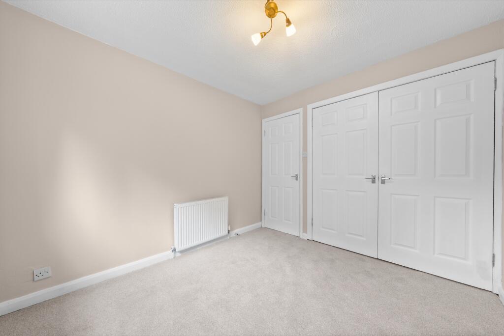 Apartment in Bellshill, Douglas Park Cottages - View 5