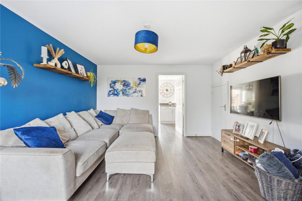Harebell Road, Lyde Green, Bristol, Gloucestershire, BS16 photo 4