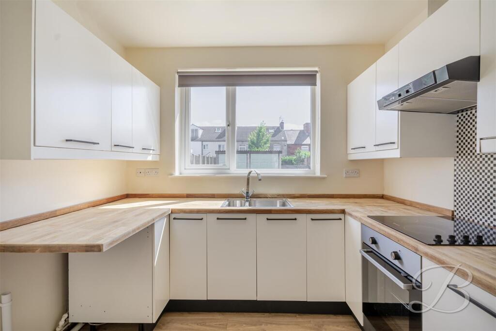 House in Ashfield, Kirkby-in-Ashfield, Sutton-in-Ashfield - View 4