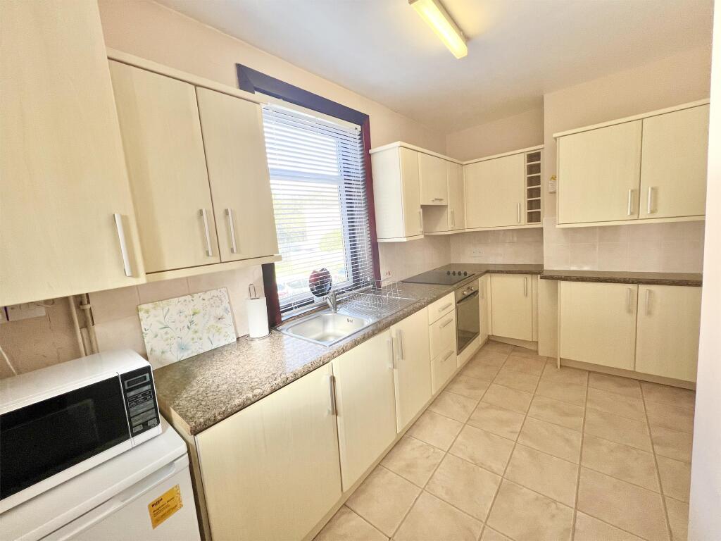 Apartment in Kilmarnock - View 3