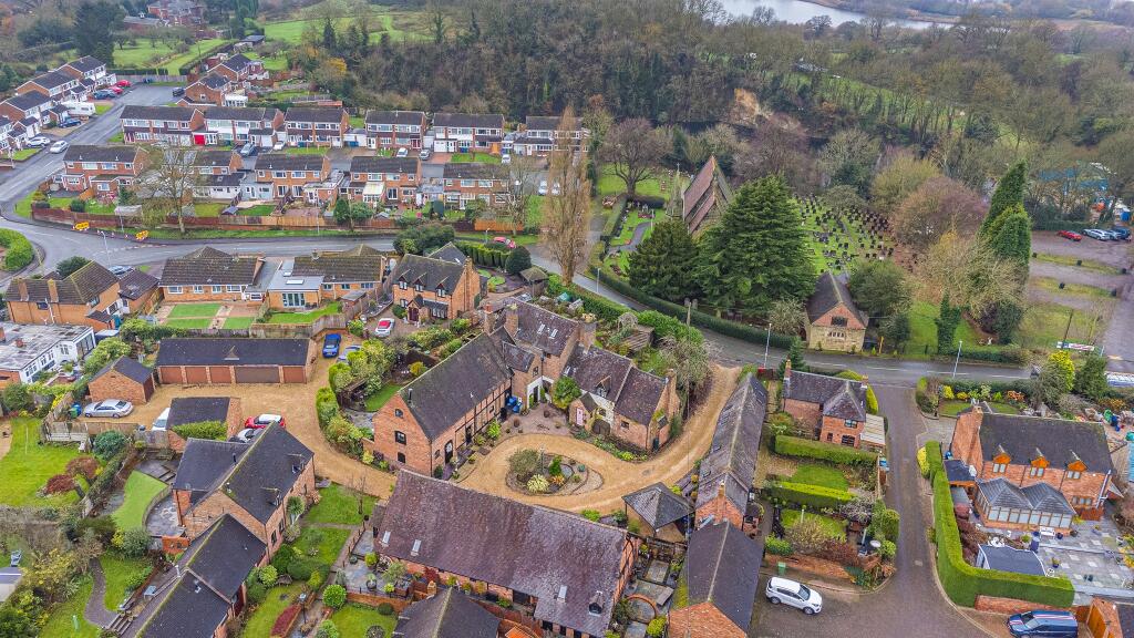 Additional image 21 of Church Farm House, Dosthill, Tamworth