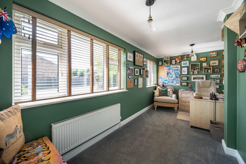 House in Basingstoke and Deane, Oakley - View 5