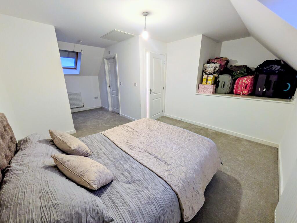 Additional image 18 of Harrowins Farm Drive, Bradford, BD13